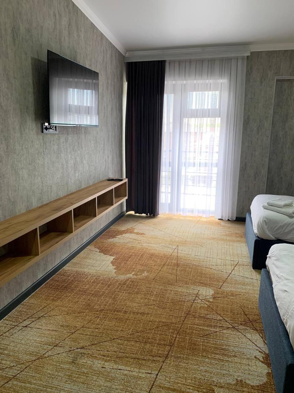 Vzmorie Resort Hotel Бостері Екстер'єр фото
